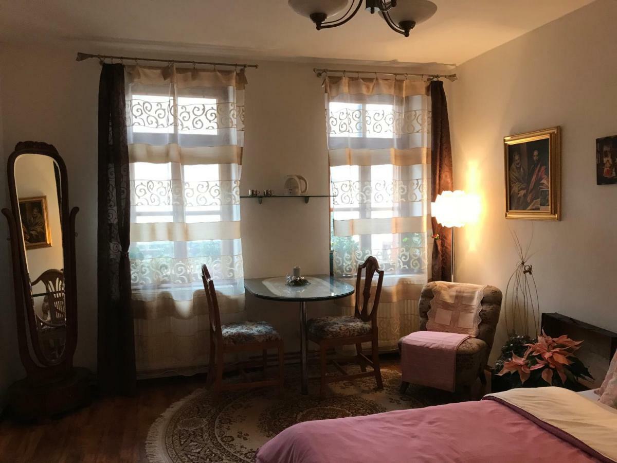 Ubytovanie Meba Prešov Exteriör bild