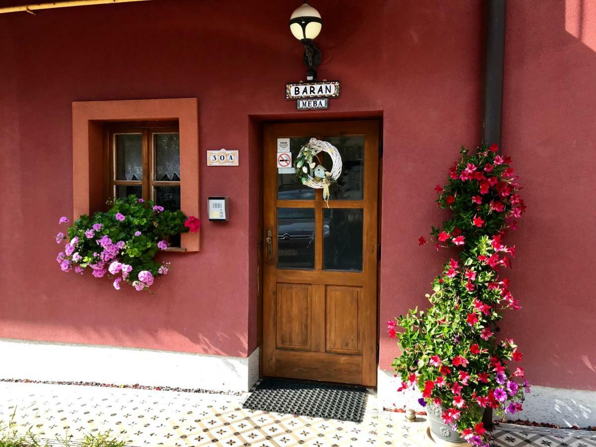 Ubytovanie Meba Prešov Exteriör bild